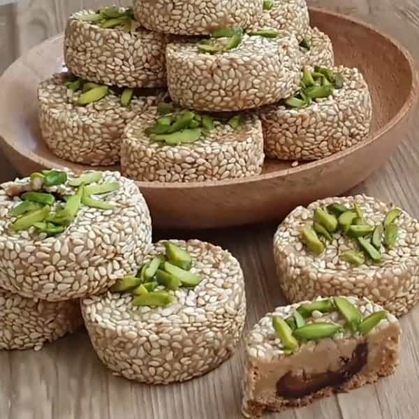 قیمت خرید کلوچه خرمایی رژیمی با فروش عمده